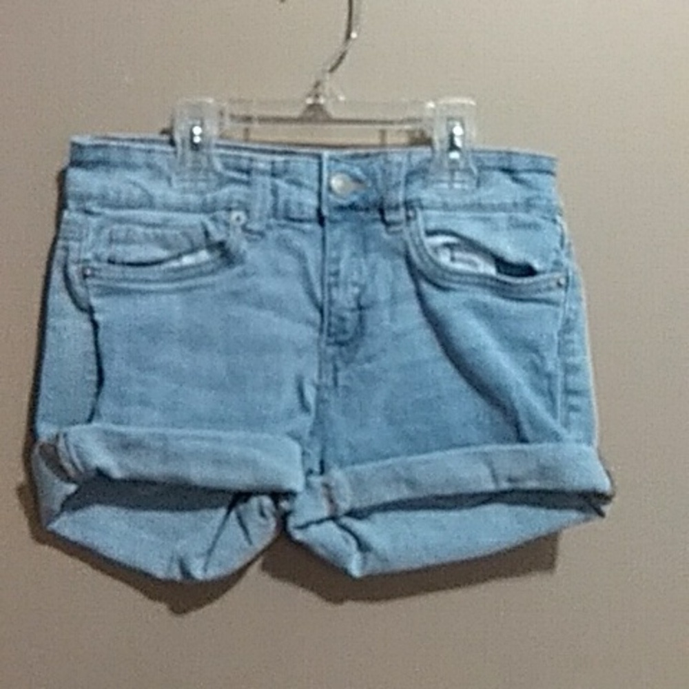 Aero shorts size 00